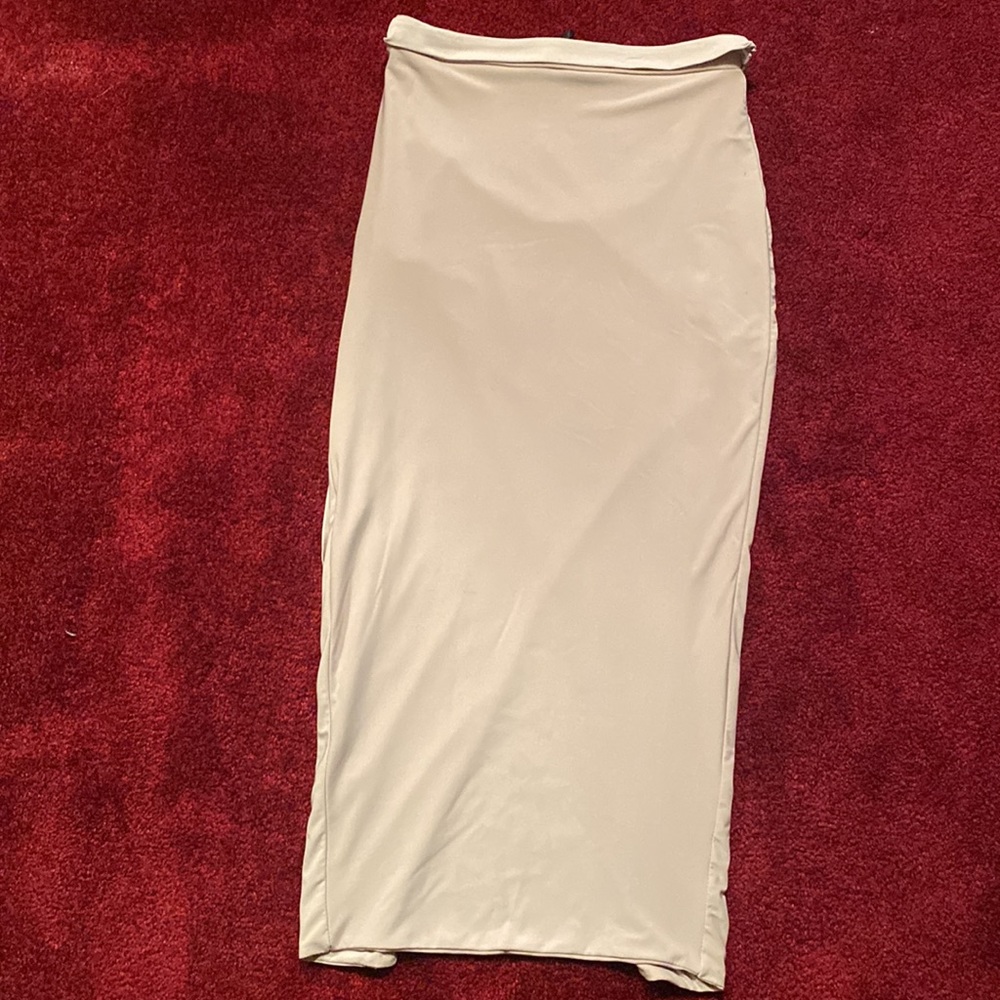 Windsor Asymmetrical Cream Skirt - Picture 6 of 10
